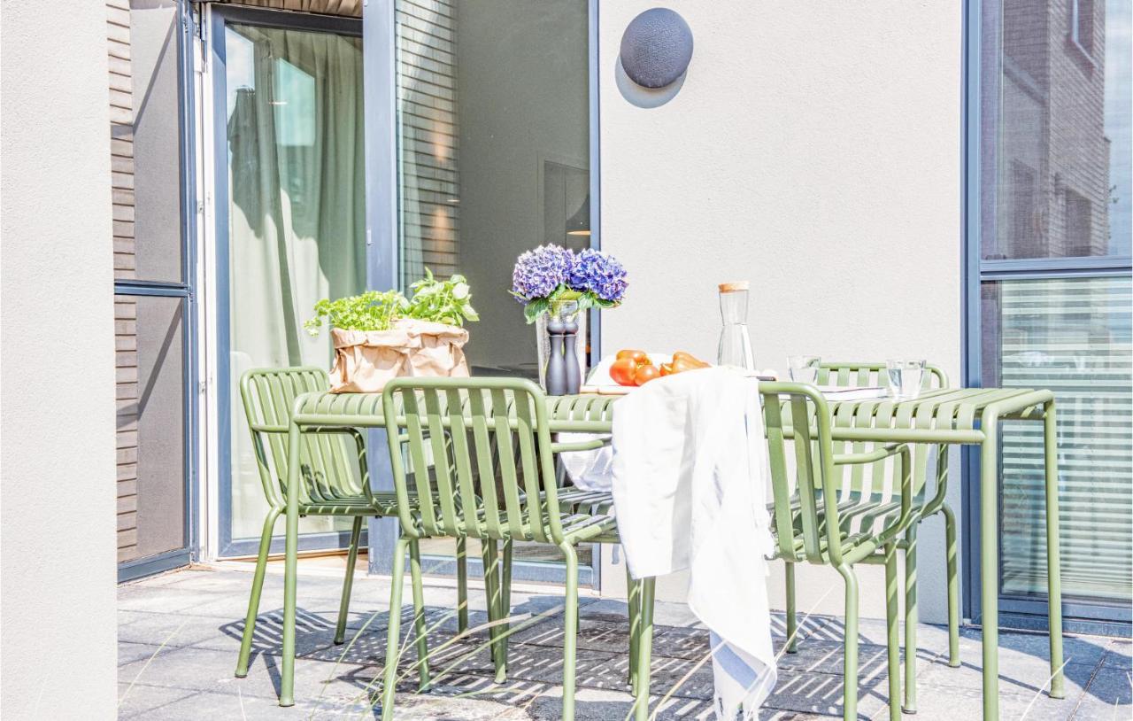 2 Bedroom Gorgeous Home In Lembruch-Duemmer See Kültér fotó
